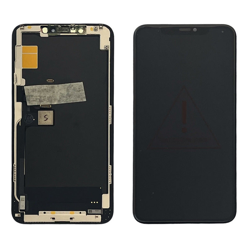 Pantalla Compatible Con iPhone 11 Pro Max Oled A2218 mostrando los conectores internos para la instalación en el equipo