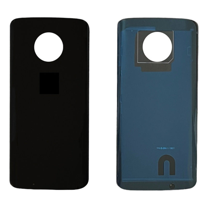 Tapa Trasera Compatible Con Moto G6 xt1925 en color negro con orificios redondos para cámara.