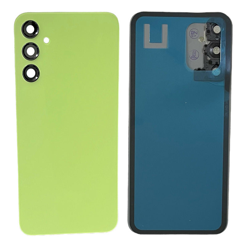 Tapa Trasera+ Cristal De Camara Compatible Con Samsung A24, en color verde limón, mostrando vista exterior e interior.