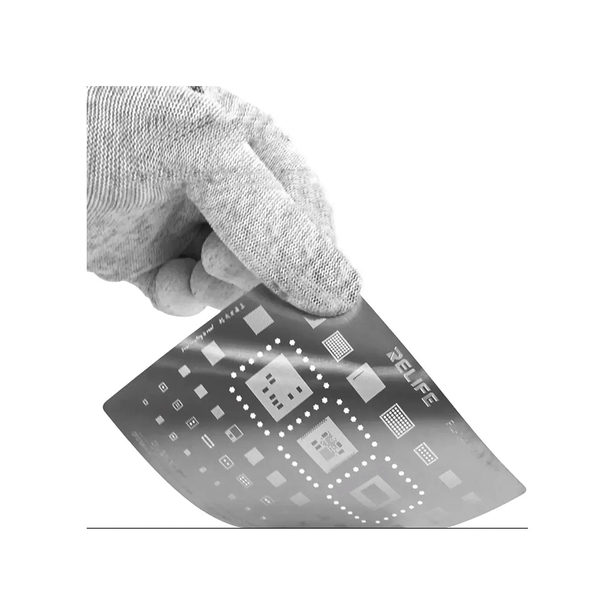 Stencil de reballing RELIFE IPZ7 - detalle de perforación