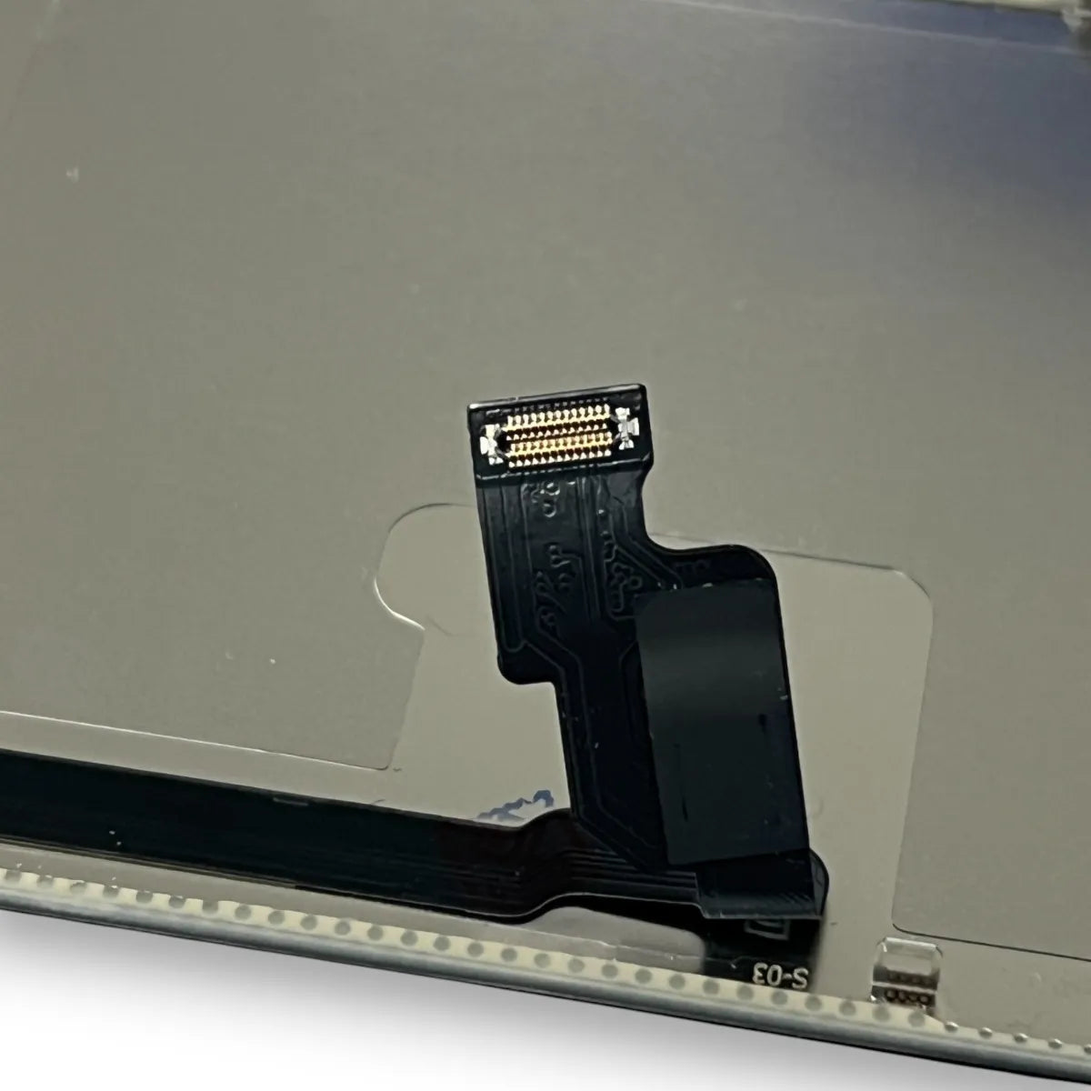 Pantalla compatible con iPhone 16 Pro Oled